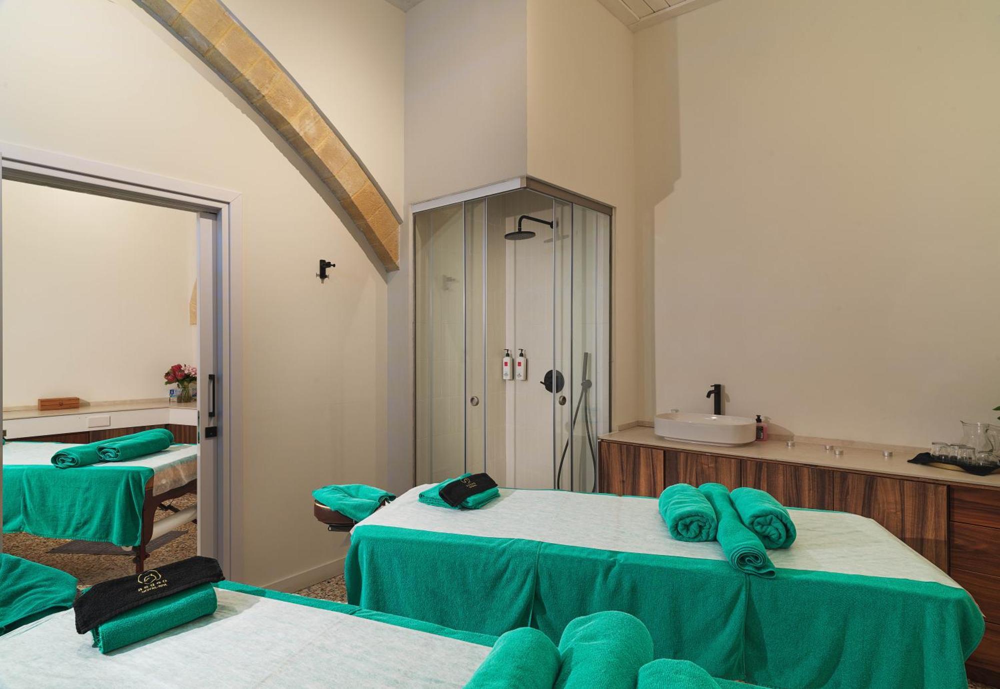 Leonardo Boutique Hotel Lárnaka Eksteriør bilde